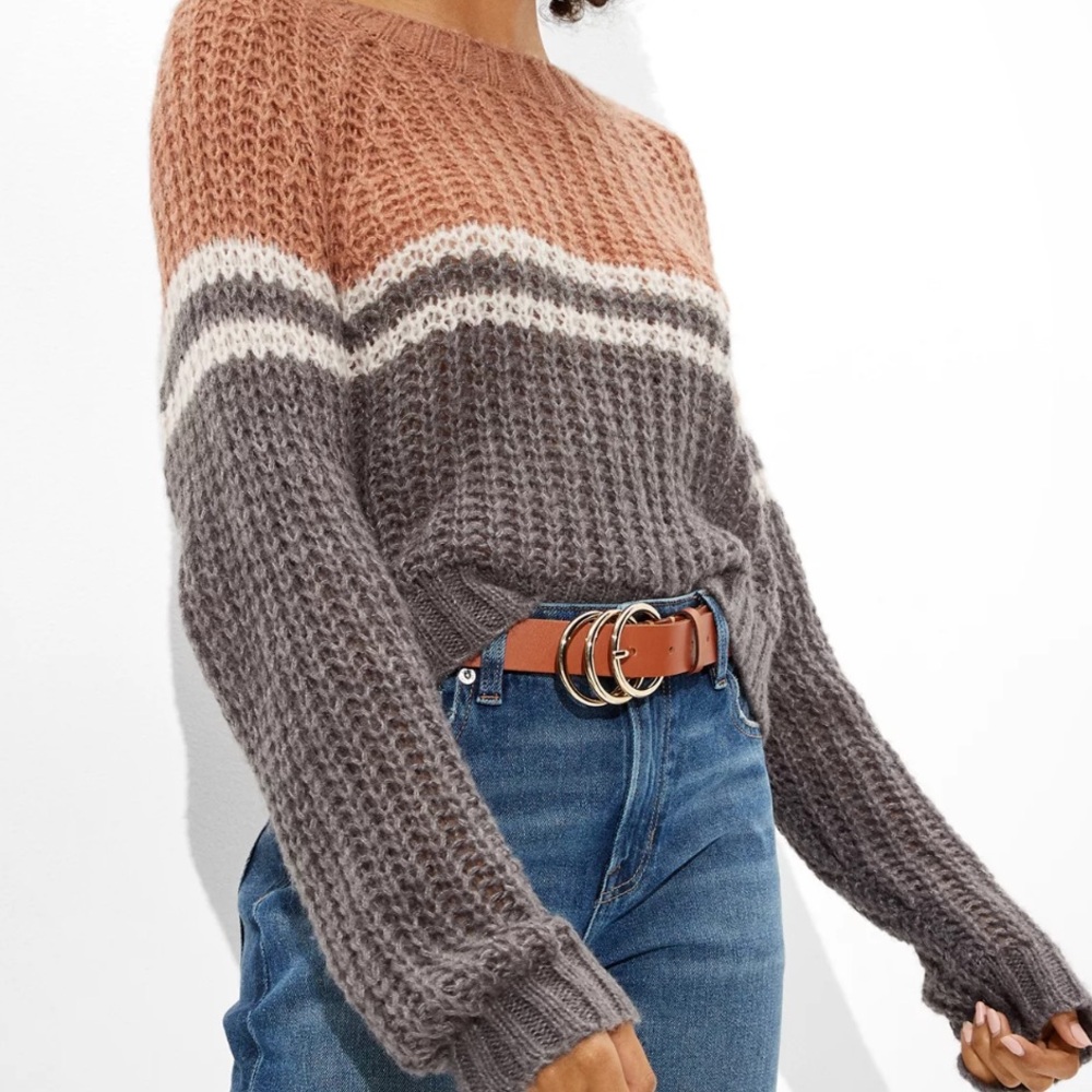 American Eagle Knit Sweater